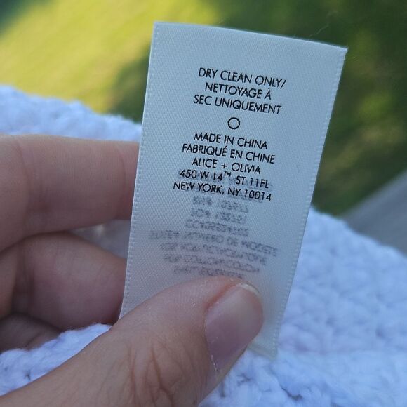 🍓 Alice + Olivia Crochet Fruit Cardigan - Size M 🍓 - Picture 8 of 10